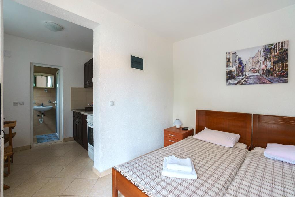 באר Apartments Lora מראה חיצוני תמונה
