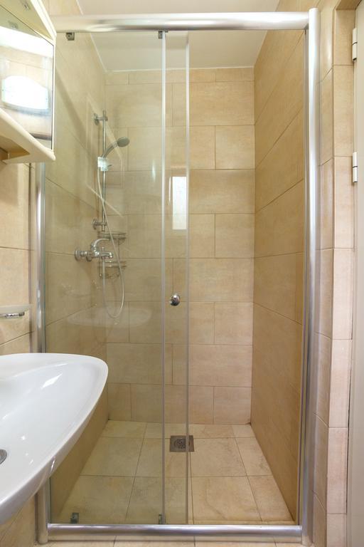 באר Apartments Lora מראה חיצוני תמונה