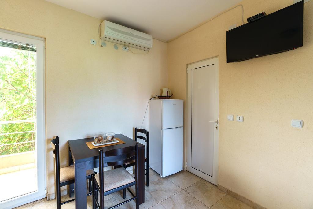 באר Apartments Lora מראה חיצוני תמונה
