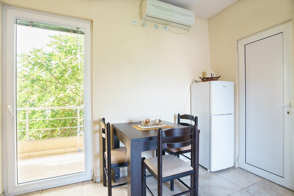 באר Apartments Lora מראה חיצוני תמונה