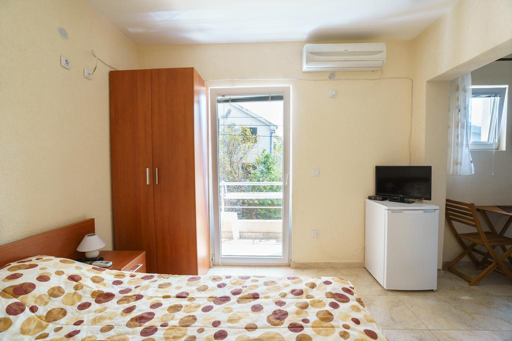 באר Apartments Lora מראה חיצוני תמונה